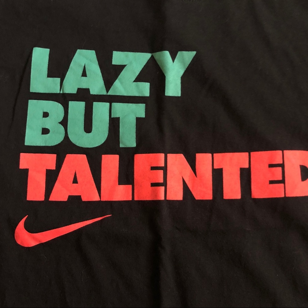 Nike Top - Picture 2 of 3